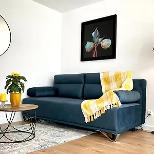 https://apartament-ouma.kolobrzeghotels.com