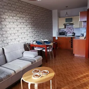 https://apartament-nad-morzem-kolobrzeg-78-100-4.kolobrzeghotels.com